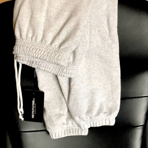 Jogger outfit - Picture 2 of 8